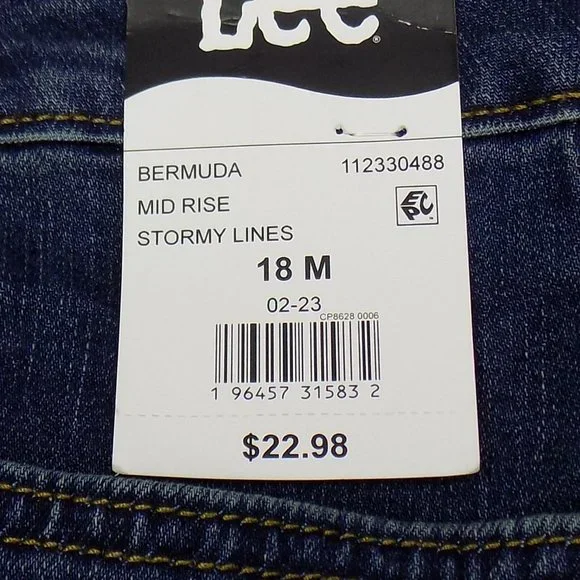 Lee Bermuda Mid-Rise Stormy Lines Denim Shorts Size 18M NWT - Picture 5 of 7